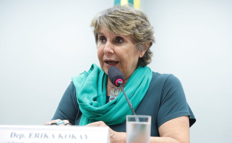 Erika Kokay: "Está em curso um processo de silenciamento, de eliminação do outro". Fonte: Agência Câmara de Notícias