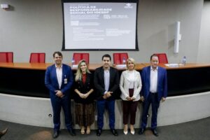 Gestores do instituto reforçaram a importância da integração entre os colaboradores do instituto | Foto: Davidyson Damasceno/IgesDF. Fonte: Agência Brasília