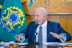 No setor da educação, serão apresentadas ações para expansão e fortalecimento de institutos e universidades federais - Foto: Ricardo Stuckert/Abr. Fonte: Brasil de Fato