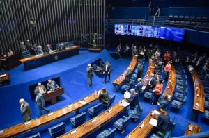 A política tem como objetivo garantir a permanência do estudante na educação superior, profissional e científica/ Jonas Pereira. Fonte: Agência Senado