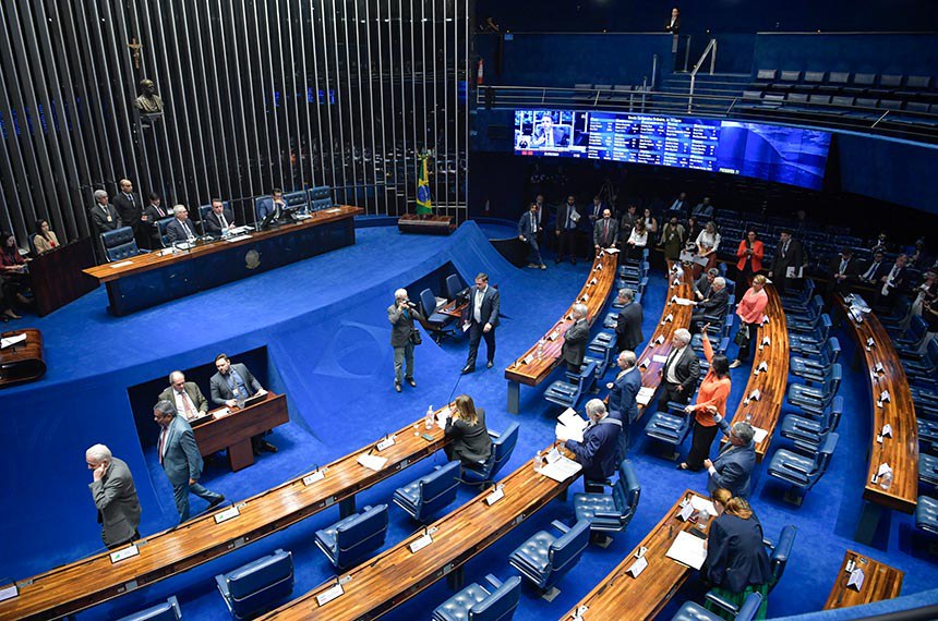 A política tem como objetivo garantir a permanência do estudante na educação superior, profissional e científica/ Jonas Pereira. Fonte: Agência Senado