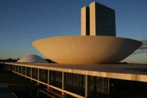 Sede do Legislativo brasileiro tem visitação gratuita Foto: Fabiana Domingues de Lima/Wikimedia Commons / Viagem e Turismo. Fonte: Portal Terra
