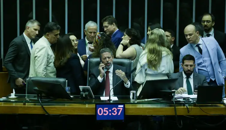 Brasília (DF) 11/07/2024 Câmara dos Deputados durante sessão plenária extraordinária semipresencial para votar a proposta de emenda à Constituição. Foto Lula Marques/ Agência Brasil - Lula Marques. Fonte: Agência Brasil.